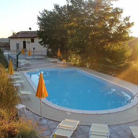 Agriturismo La Valle Del Vento Urbino Bagian luar foto